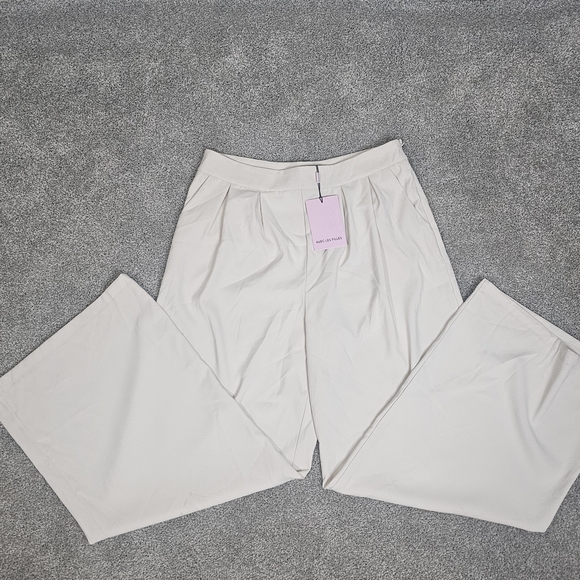 Avec Les Filles Cream Pleated Trousers - Picture 1 of 6